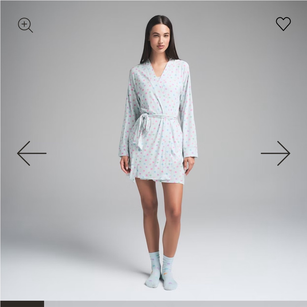 SKIMS NWT Soft Lounge Robe - Cloud Candy Heart Print S